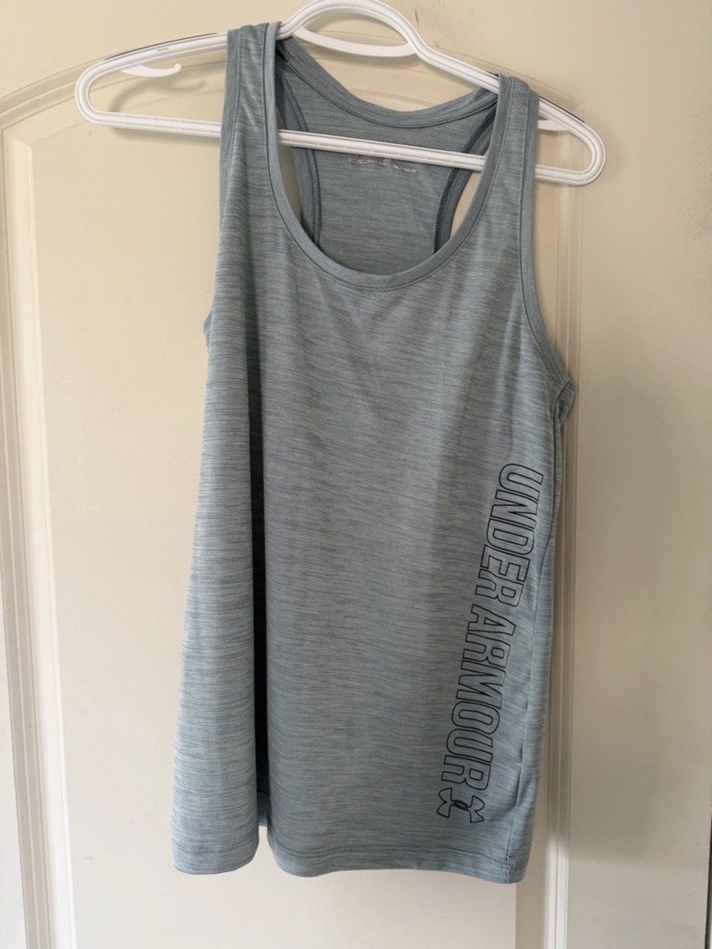 Under Armour Women's Grey Performance Tank Top Size M